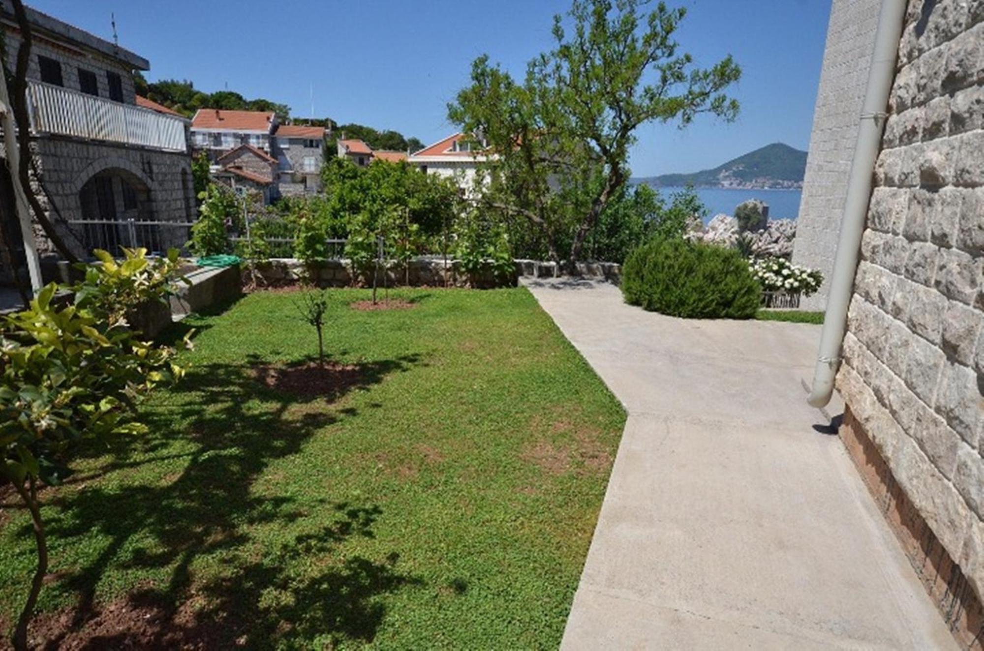 Guest House Villa Pastrovka Свети-Стефан Экстерьер фото